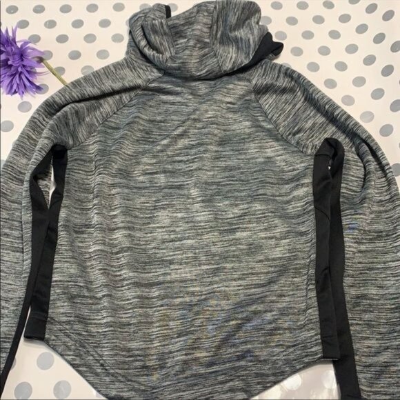 KIDS NIKE HOODIE - Picture 6 of 6